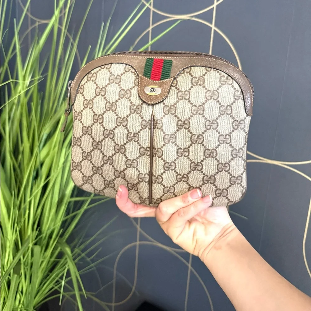 Authentic Gucci crossbody bag brown monogram coated canvas - Picture 4 of 15